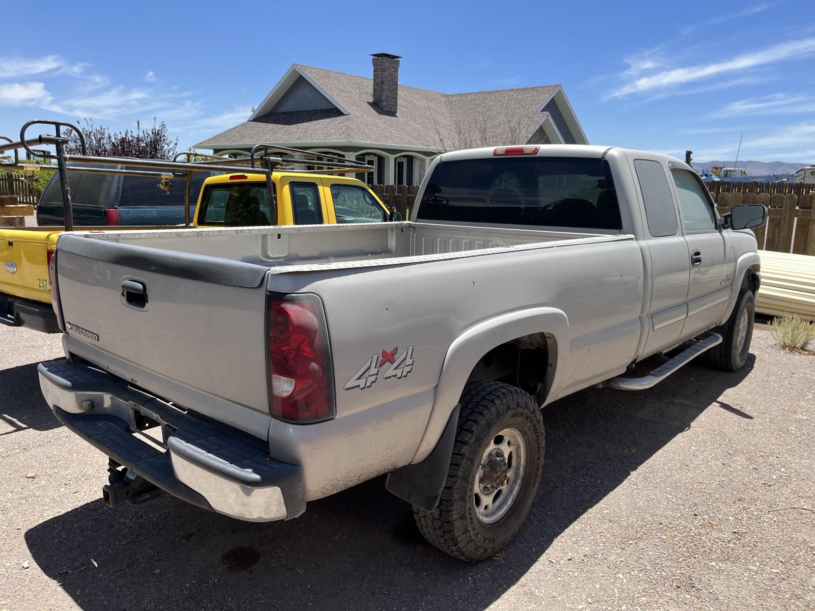 ./imagenes/INVOICE/2019/18036/CHEVROLET SILVERADO 2500HD (4).JPG